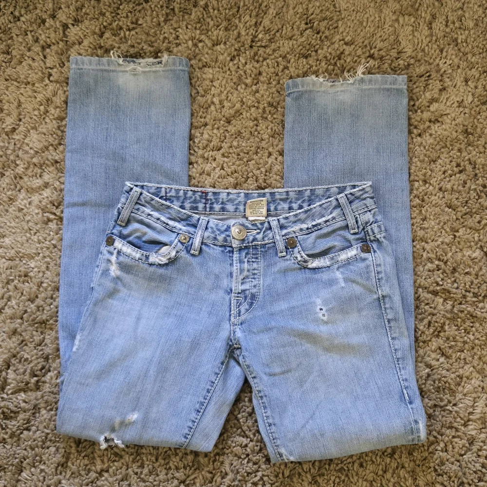 True Religion Micky Big T Jeans - Picture 4 of 16